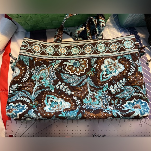 Vera Bradley Retired Brown and Blud Purse EUC - Picture 3 of 6